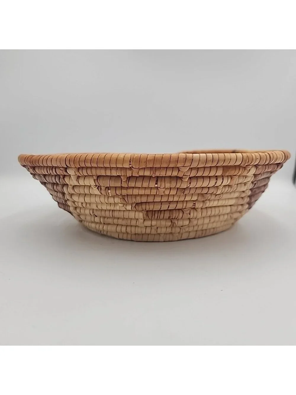 Navajo Basket Handwoven Southwestern Native American 2-Tone w/Star Pattern 10